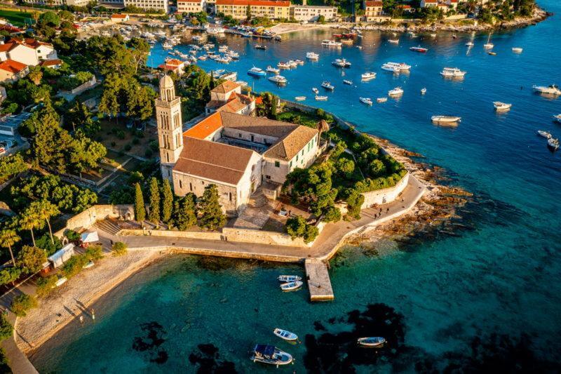 Kloster als Hochzeitslocation für Hochzeit in Kroatien Heiraten Location