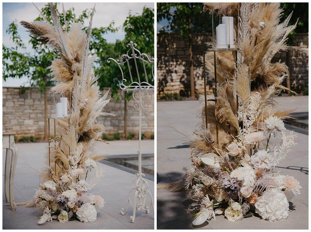 Boho Blumendekoration in beige weiß bei einer Hochzeit in Istrien Kroatien